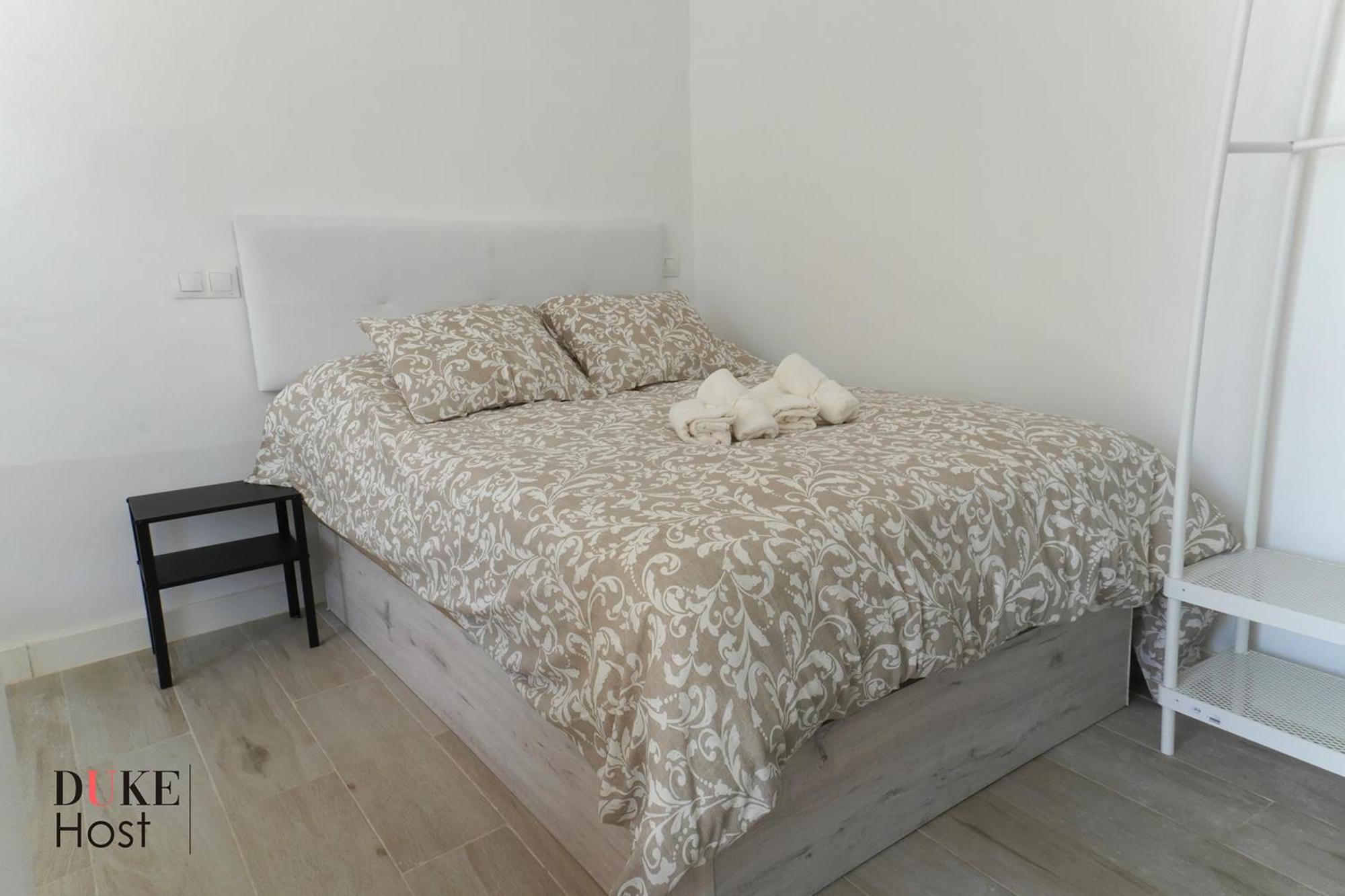 Casa De Huespedes Carabanchel1 Otel Madrid Dış mekan fotoğraf